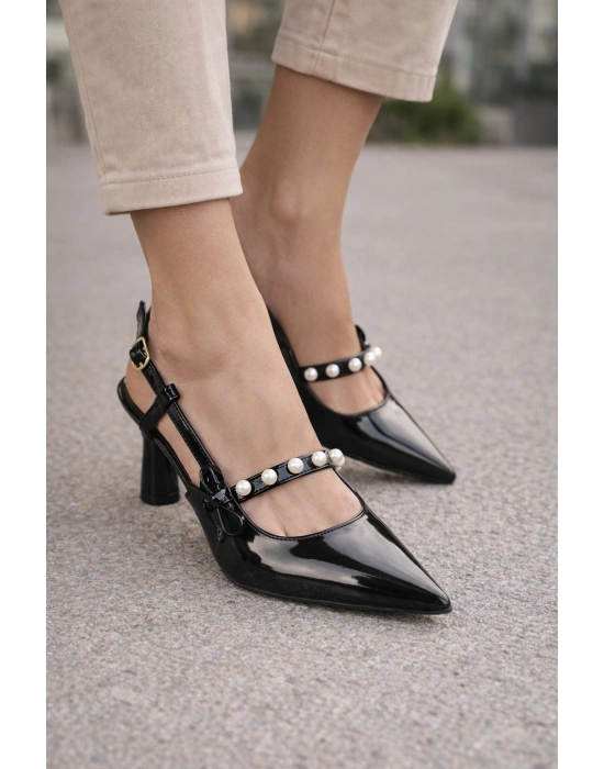 Kadın Sivri Burun İnci Detaylı Slingback İnce Topuk Rugan Ayakkabı