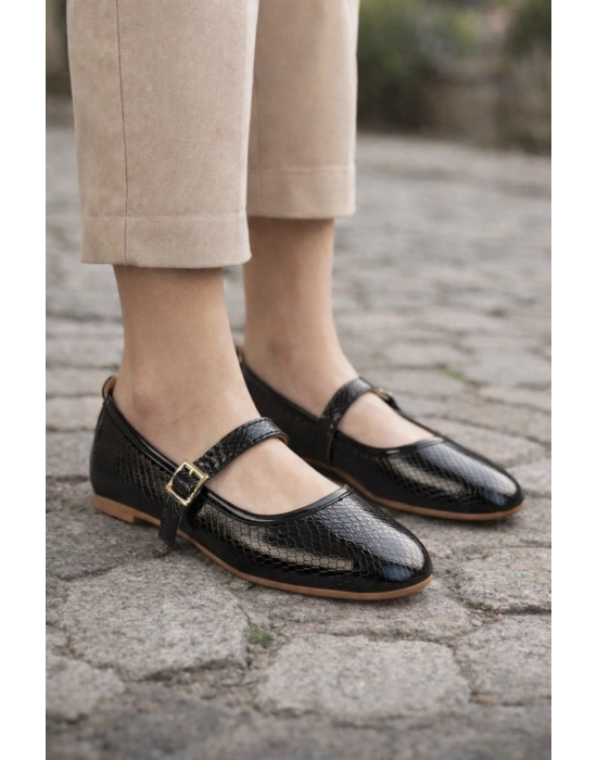 Kadın Gold Tokalı Kemerli Babet