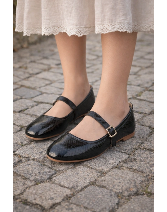 Kadın Gold Tokalı Kemerli Babet