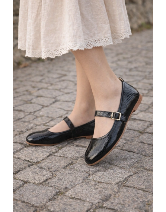 Kadın Gold Tokalı Kemerli Babet