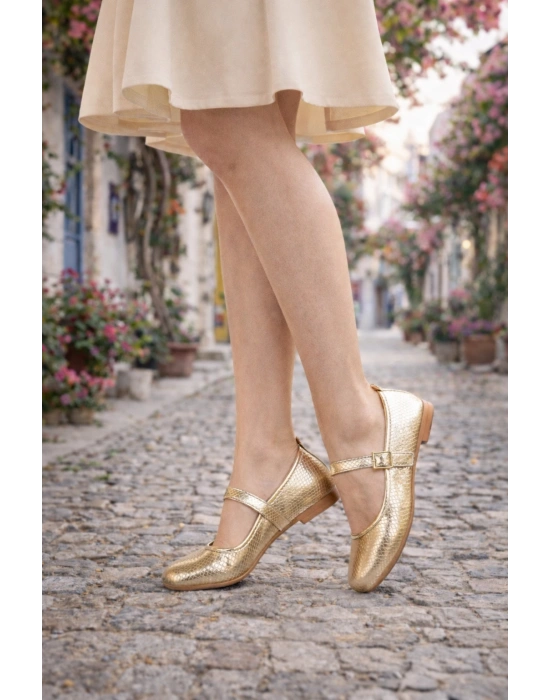 Kadın Gold Tokalı Kemerli Babet