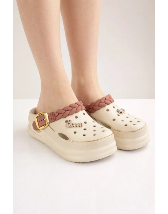 Kadın Örgü Tokalı Bantlı Sabo Terlik Henüz Yorum Yazılmamış.