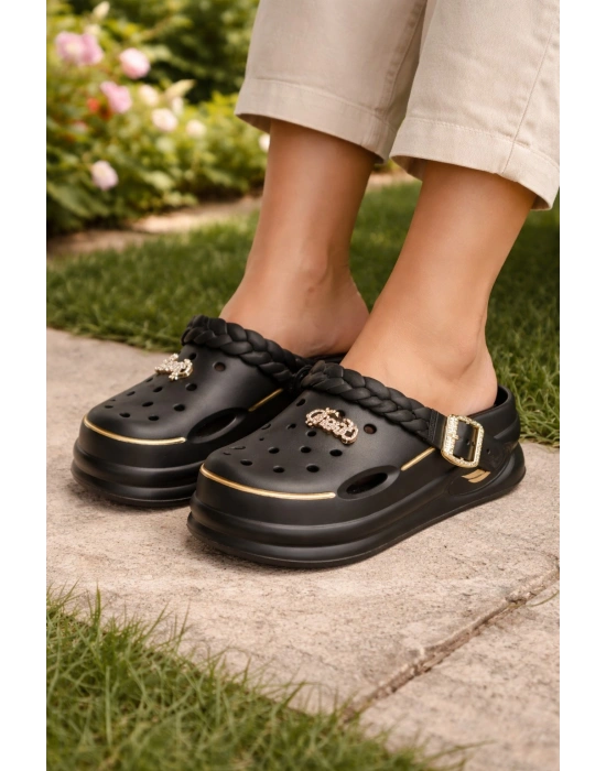 Kadın Örgü Tokalı Bantlı Sabo Terlik Henüz Yorum Yazılmamış.