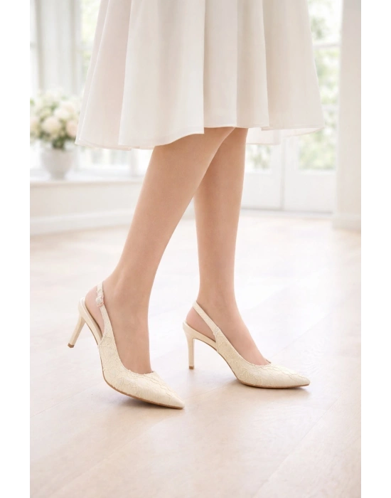 Kadın Zarif Dantel Kaplama Topuklu Ayakkabı – Arka Bantlı