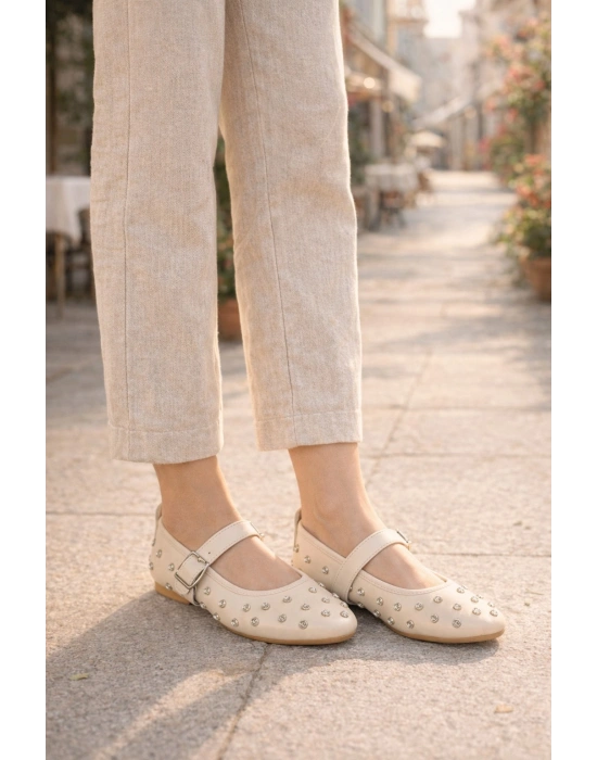 Kadın Taşlı Tokalı Bantlı Babet Ayakkabı