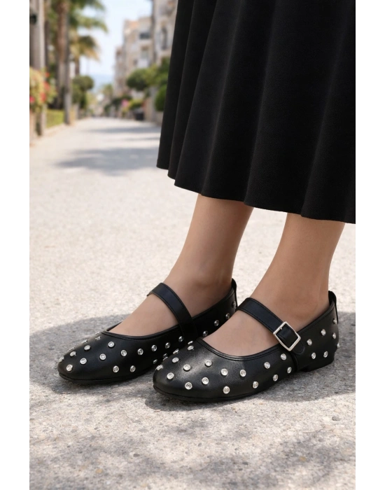 Kadın Taşlı Tokalı Bantlı Babet Ayakkabı