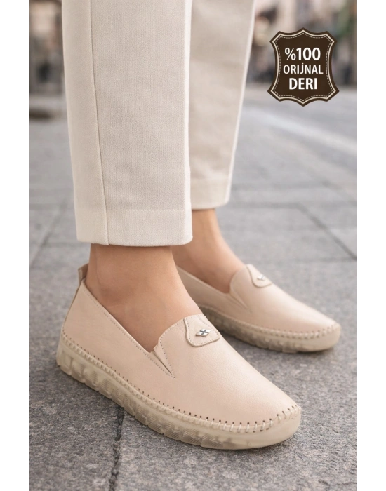 Kadın Ortopedik Deri Loafer Ayakkabı – Esnek ve Hafif, Kaymaz Taban