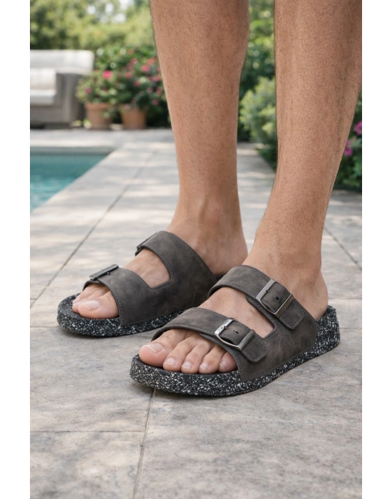 Erkek Süet Görünümlü Tokalı Terlik – Yazlık Rahat Terlik