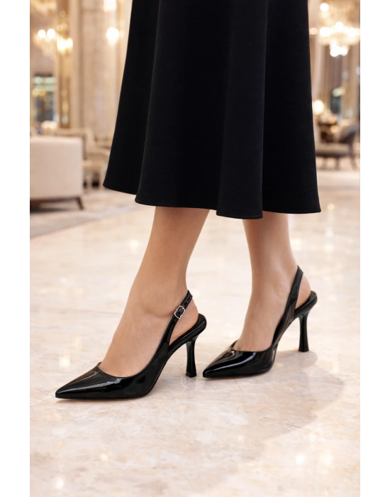 Zarif Sivri Burun Kadın Topuklu Ayakkabı