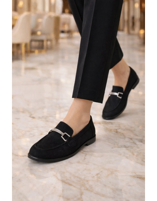 Kadın Siyah Klasik Metal Aksesuarlı Günlük Loafer Ayakkabı