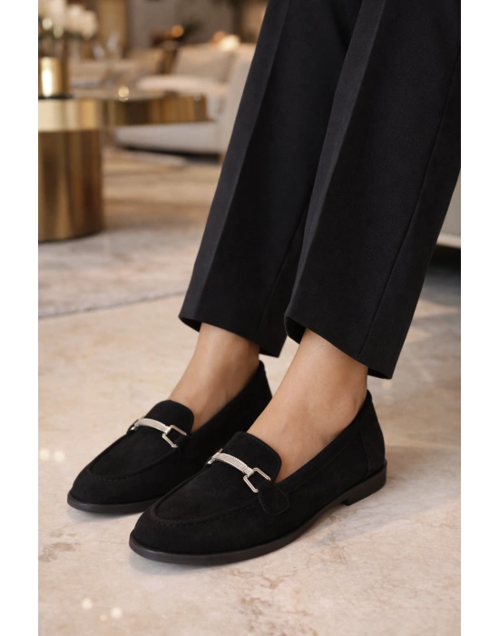 Kadın Siyah Klasik Metal Aksesuarlı Günlük Loafer Ayakkabı