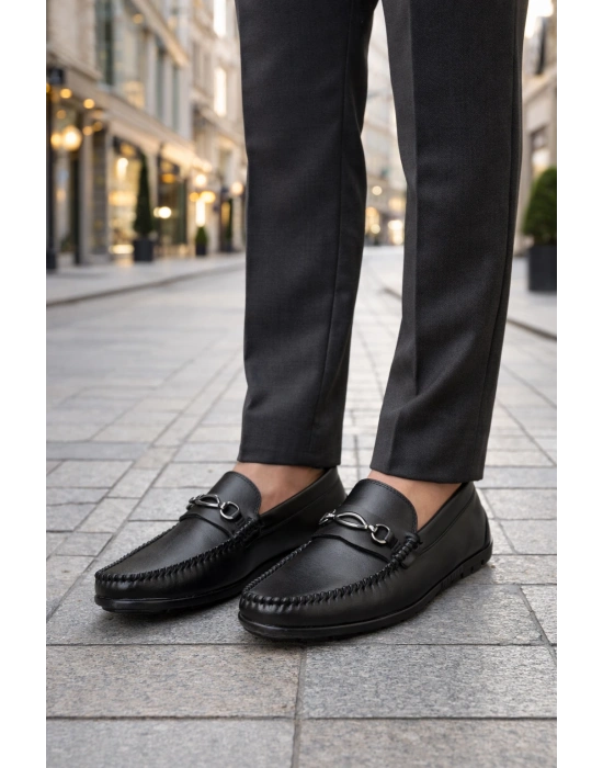 Erkek Siyah Deri Loafer Ayakkabı – Şık ve Rahat Günlük/Klasik Model