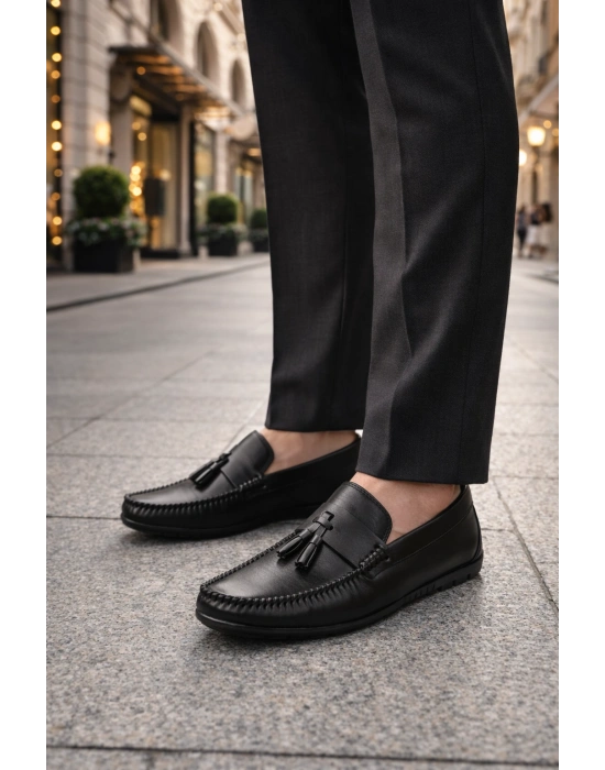 Erkek Siyah Deri Loafer Ayakkabı – Şık ve Rahat Günlük/Klasik Model
