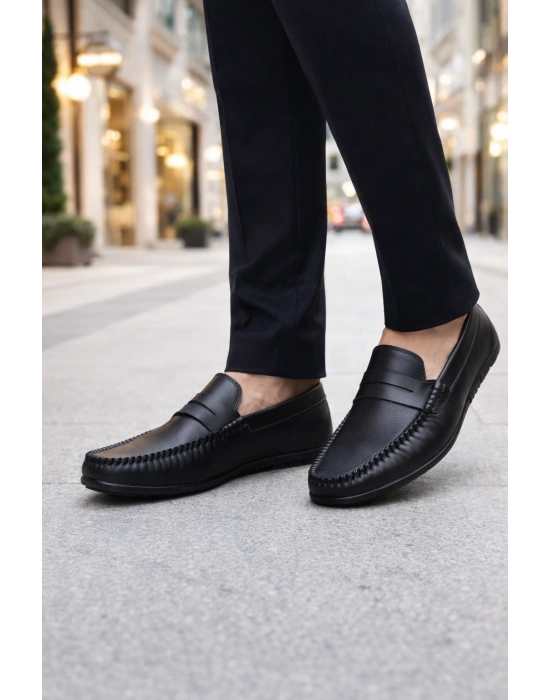 Erkek Siyah Deri Loafer Ayakkabı – Şık ve Rahat Günlük/Klasik Model