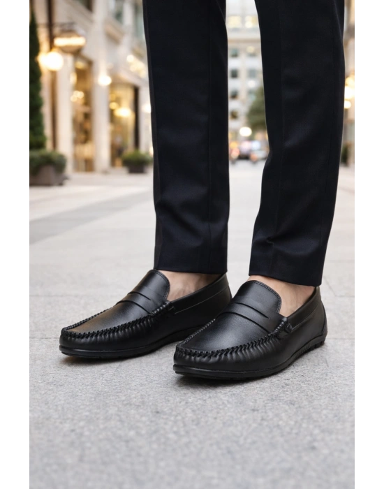 Erkek Siyah Deri Loafer Ayakkabı – Şık ve Rahat Günlük/Klasik Model