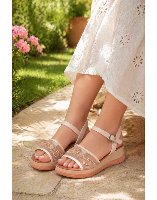 Kadın Siyah Tül Detaylı Dolgu Düz Taban Sandalet