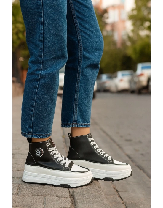 genç kadın Basket Sneakrs Bot