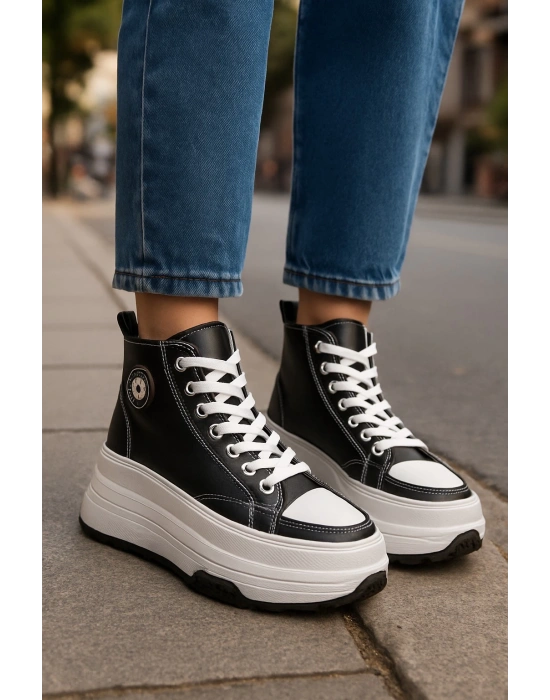 genç kadın Basket Sneakrs Bot