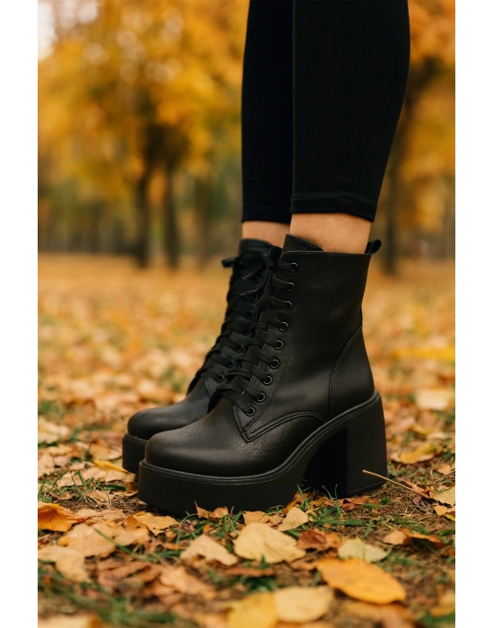 Kadın Bağcıklı Platform Topuklu Bot