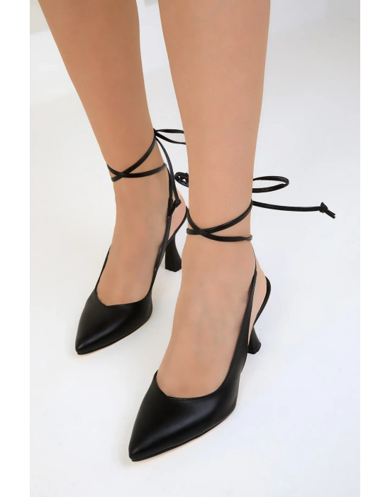 Kadın Bilekten Bağlamalı Kadeh Ökçe Klasik Topuklu Ayakkabı