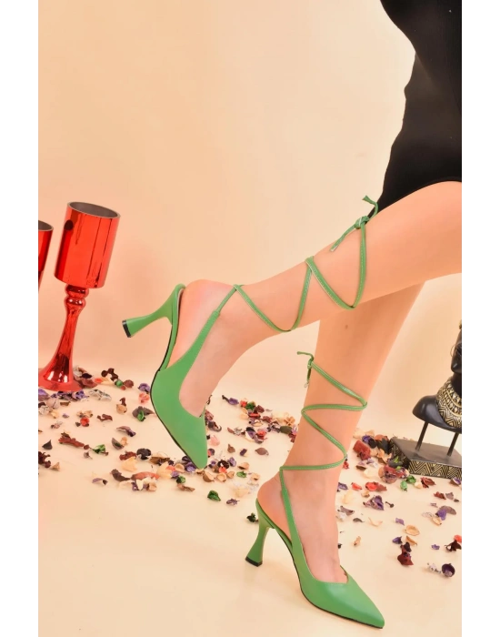 Kadın Bilekten Bağlamalı Kadeh Ökçe Klasik Topuklu Ayakkabı