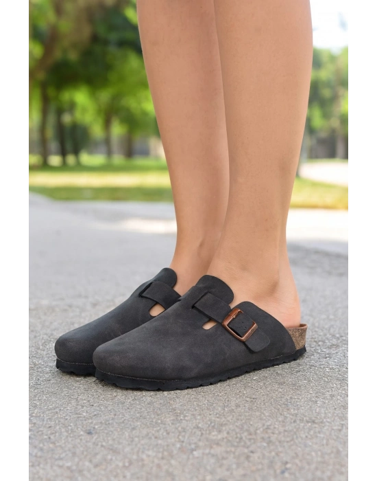 KADIN BOSTON KAPALI TERLİK