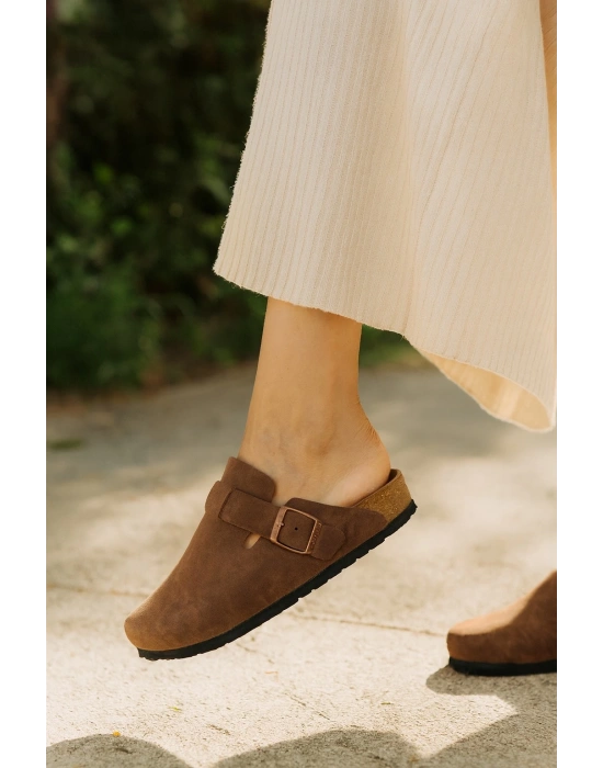 KADIN BOSTON KAPALI TERLİK