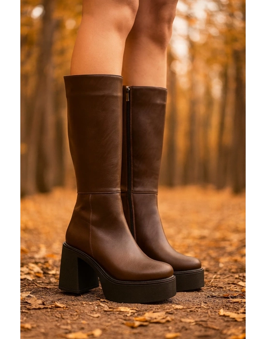 Kadın Fermuarlı Yüksek Topuklu Şık Çizme