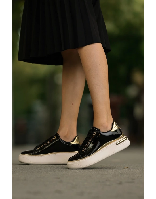 Kadın İnce Şerit Detaylı Kalın Taban Spor Ayakkabı