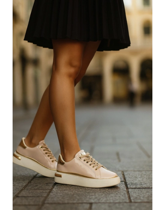 Kadın İnce Şerit Detaylı Kalın Taban Spor Ayakkabı