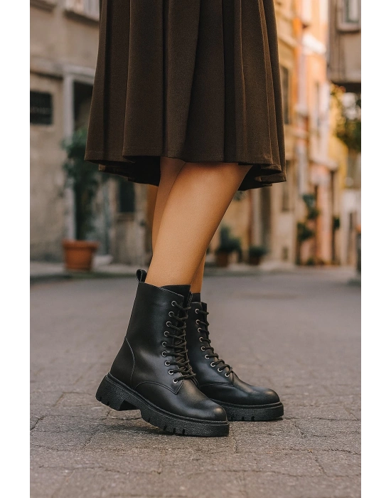 Kadın Postal Fermuarlı Kaymaz Taban Bot