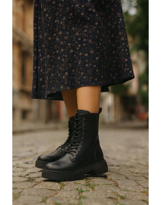 Kadın Postal Fermuarlı Kaymaz Taban Bot