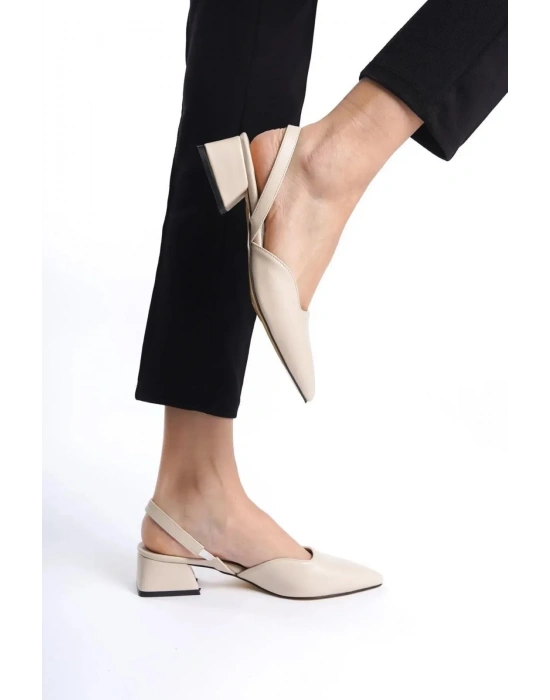 Kadın Sivri Burun Arkası Açık Klasik Topuklu Ayakkabı