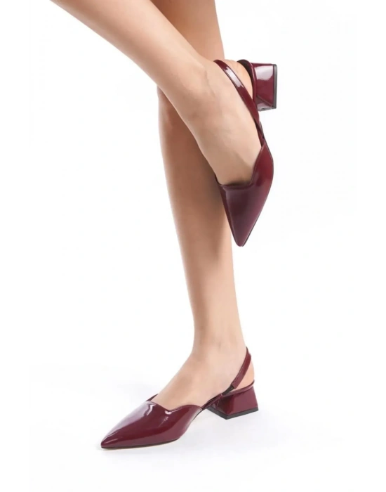 Kadın Sivri Burun Arkası Açık Klasik Topuklu Ayakkabı