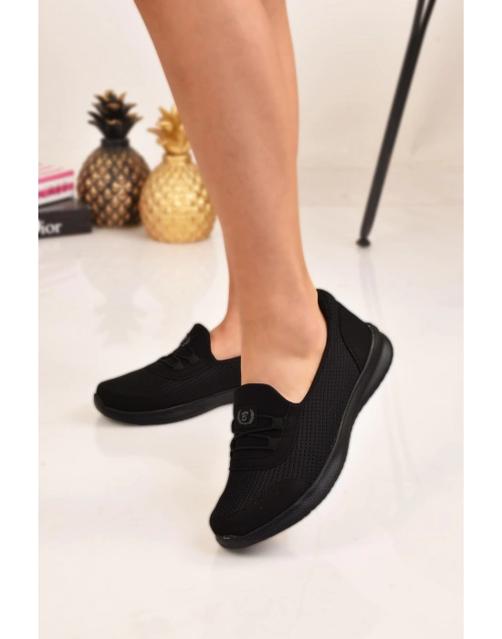 Kadın Siyah Bağcık Detaylı Anne Ayakkabısı Günlük Ayakkabı Babet