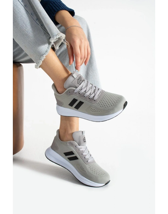 Kadın Sneaker Ayakkabı Hava Alan Konforlu ve Esnek Kullanışlı Hava Alan Ortapedik Spor Ayakkabı