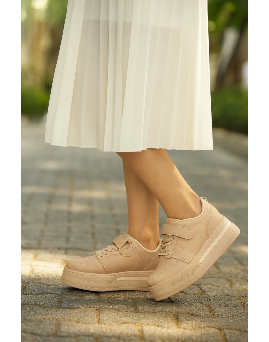 Kadın Spor Yüksek Taban Ayakkabı