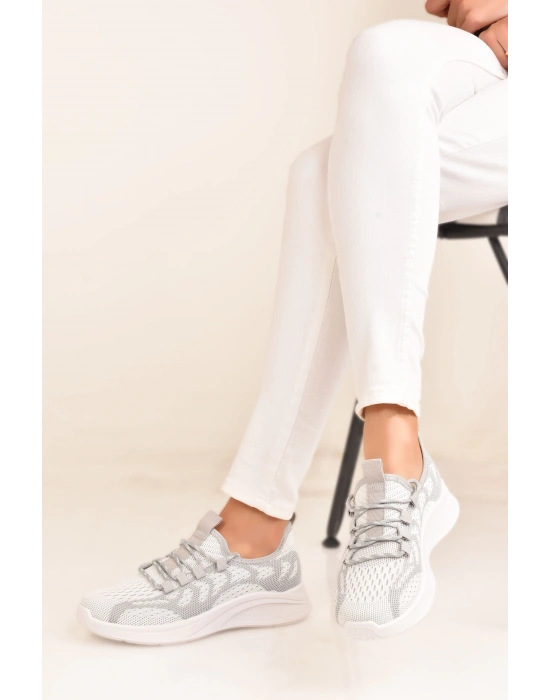 KADIN TİRKO SPOR AYAKKABI