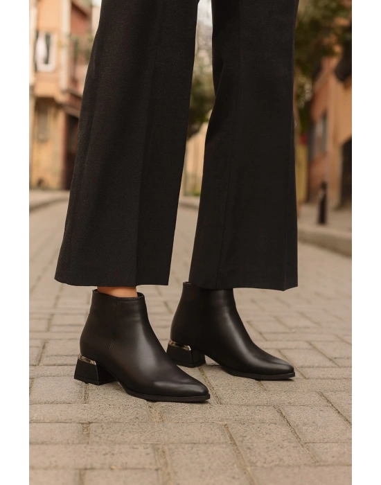 Kadın Topuk Detaylı Fermuarlı Kadın Bot