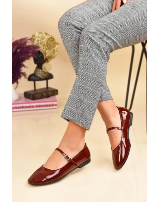 Kemer Bağlamalı Tokalı Kadın Babet Günlük Ayakkabı