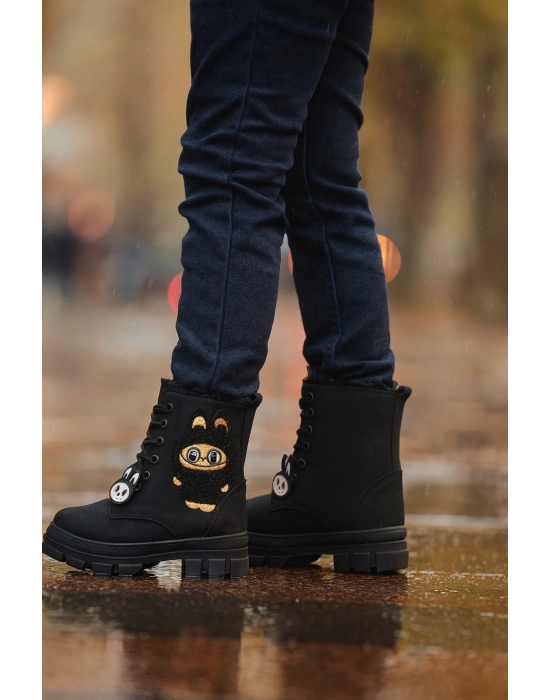 Kız Çocuk Figür Detaylı Fermuarlı Bot