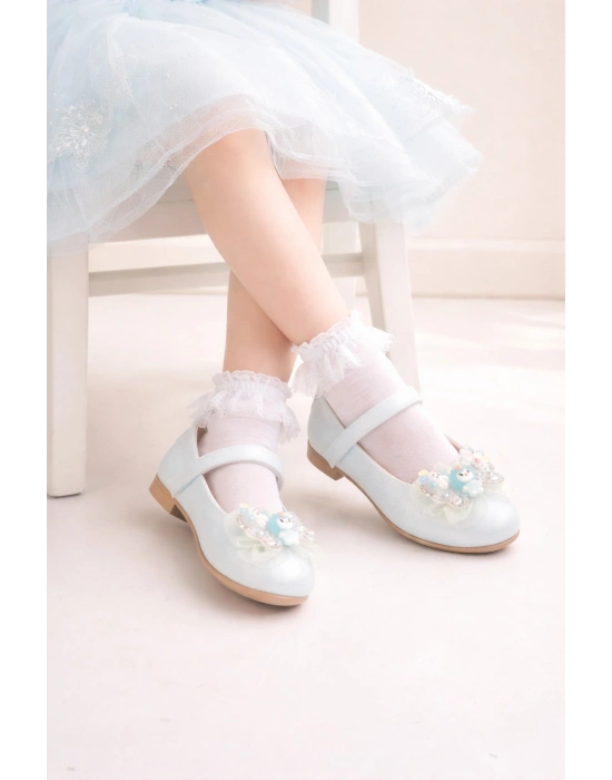 Kız Çocuk Masal Şıklığı: Fiyonk Figür Detaylı babet