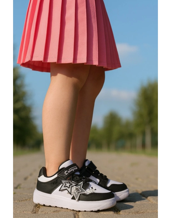 Kız Çocuk Yıldız Detaylı Sneaker Ayakkabı