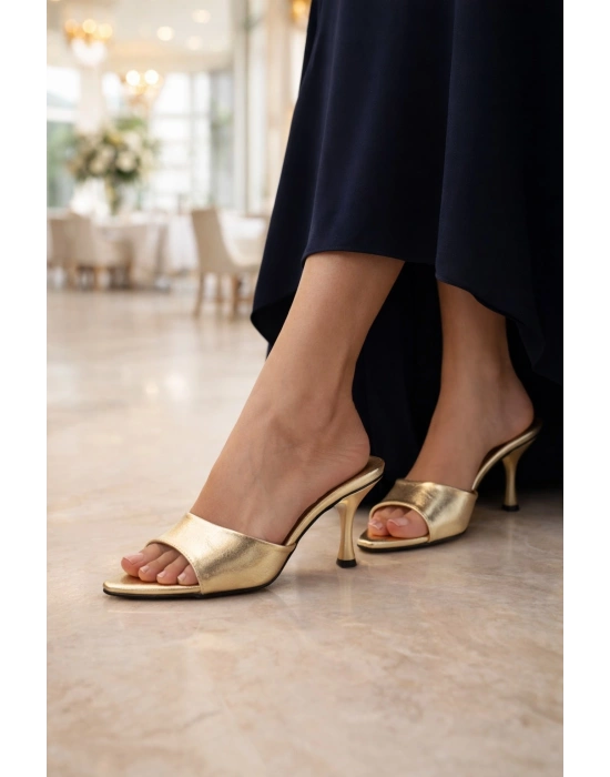 Minimal Tasarım Topuklu Kadın Terlik