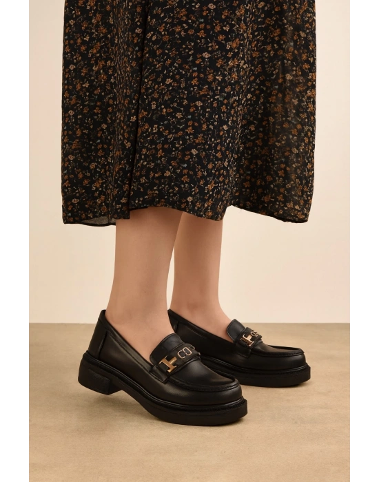 Toka Detay Kadın Loafer