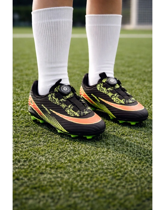 Ünisex Yeni Nesil Mekanizmalı Futbol Kramponu