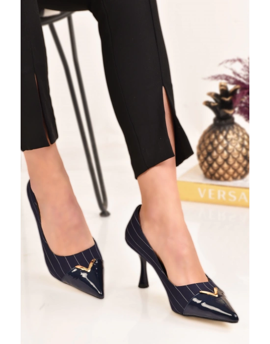 V Toka Çizgili Kadın Topuklu Ayakkabı