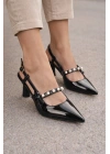 Kadın Sivri Burun İnci Detaylı Slingback İnce Topuk Rugan Ayakkabı