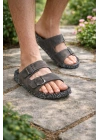 Erkek Süet Görünümlü Tokalı Terlik – Yazlık Rahat Terlik