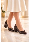 Kadın Kalın Topuklu Fiyonklu Klasik Ayakkabı